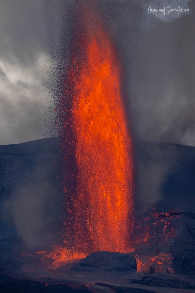 Tall lava fountain eruption at Kīlauea crater